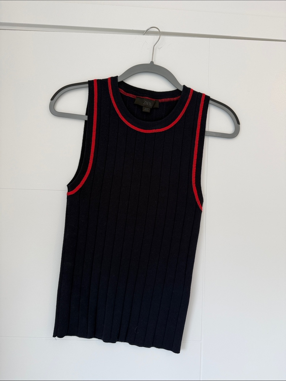 Zara Navy Ribbed Sleeveless Tank with Red Trim Accents